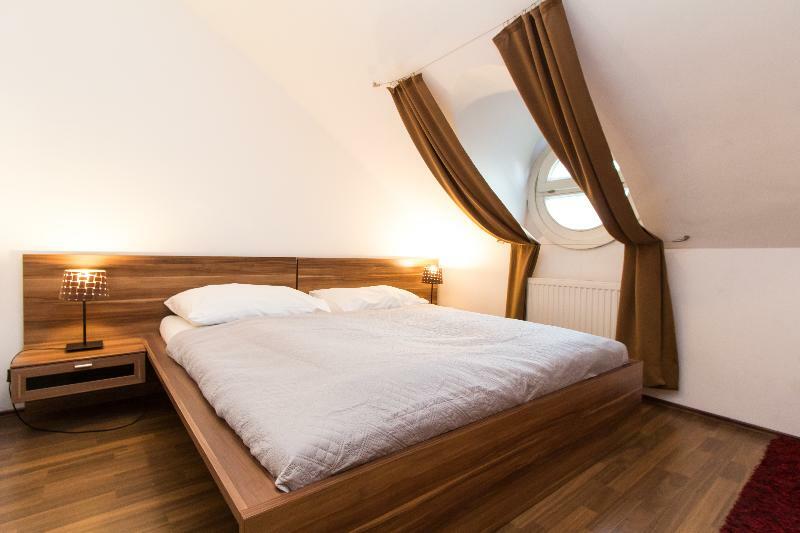 Apartmenthaus Hietzing I Contactless Check-In 비엔나 외부 사진