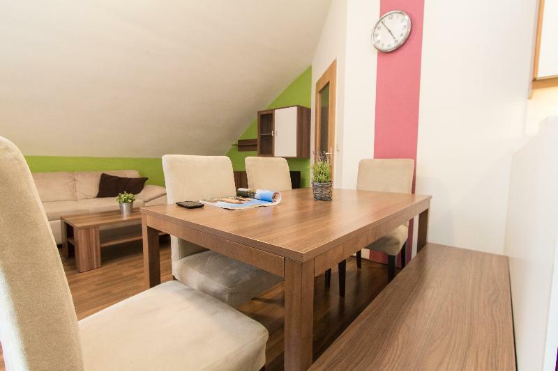 Apartmenthaus Hietzing I Contactless Check-In 비엔나 외부 사진