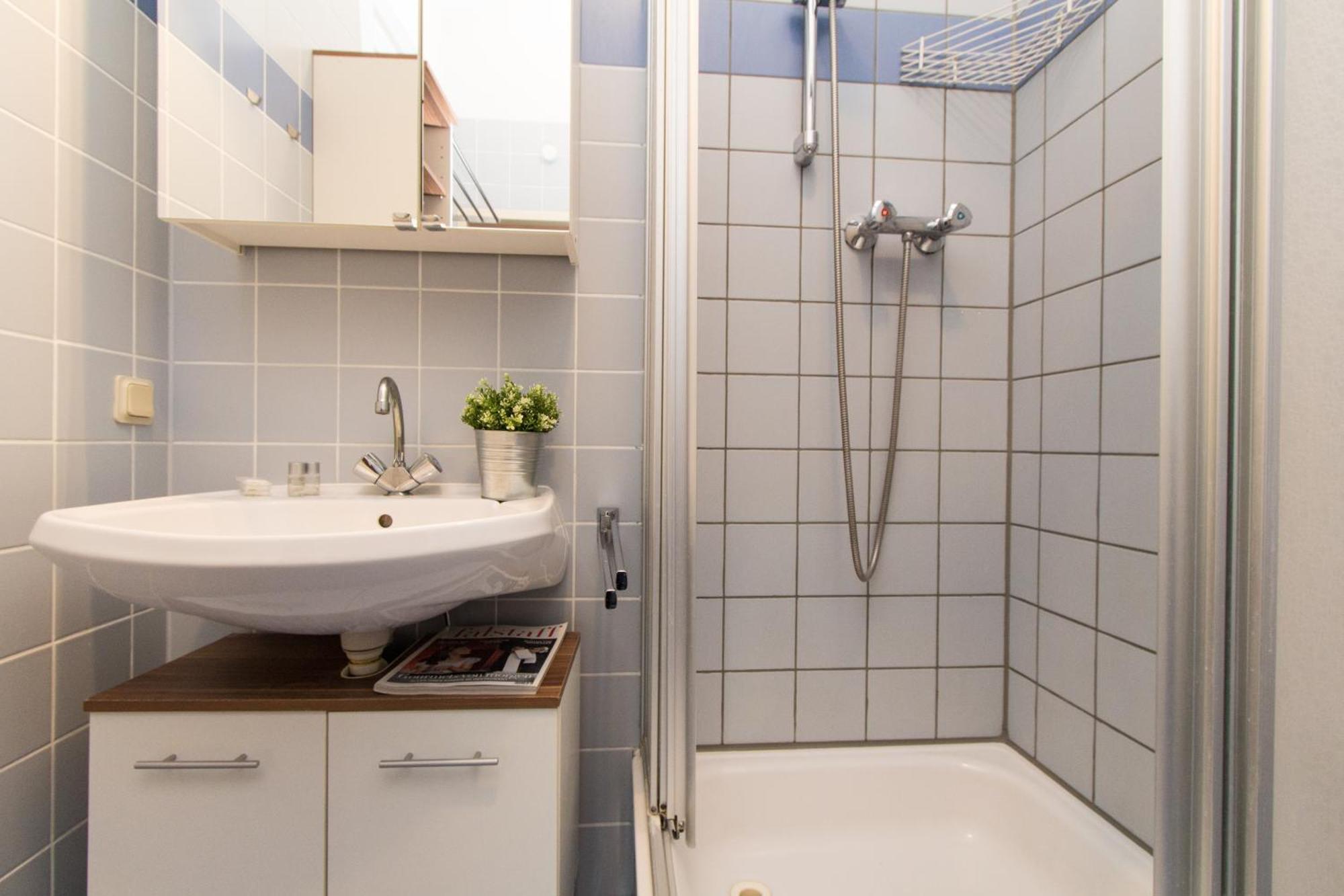 Apartmenthaus Hietzing I Contactless Check-In 비엔나 외부 사진